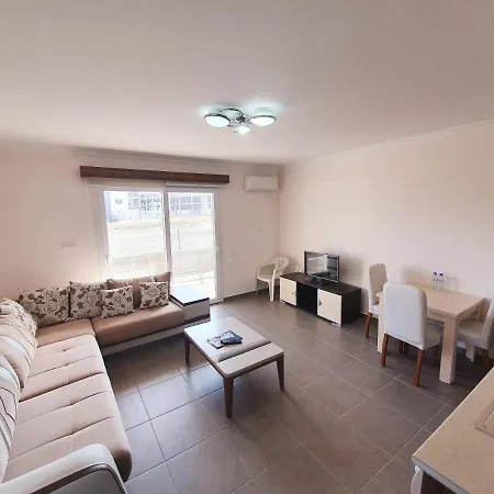 Studio Apartments At Royal Sun Residence *