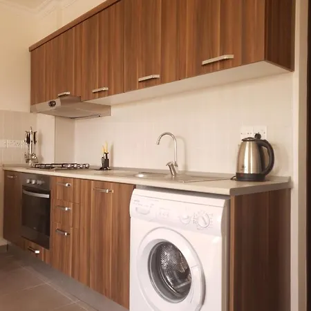 Studio Apartments At Royal Sun Residence Lägenhet