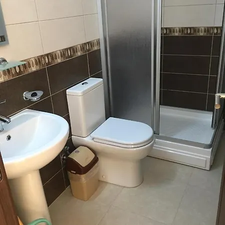 Studio Apartments At Royal Sun Residence Lägenhet